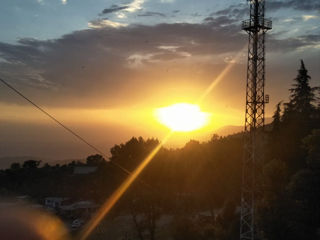 Sunset Point Homestay, Bir